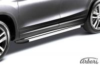 Комплект защиты штатных порогов алюминиевый профиль Arbori "Luxe Silver" 1700 серебристая GREAT WALL HOVER H3 2010-2014 AFZDAALGWH304